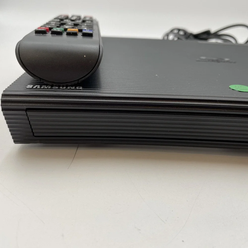 Samsung BD-J5700 Blu-ray & DVD Player Wi-Fi Streaming With HDMI Working W Remote